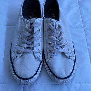 size 6.5 sperry sneakers
